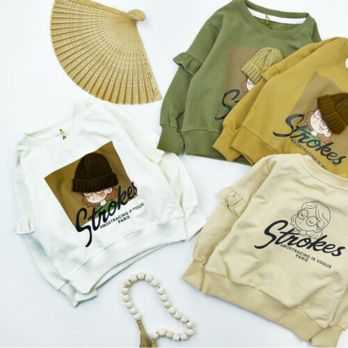 بلوز دخترانه طرح دختر کلاه بافت کد 10896