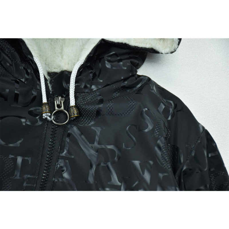 سویشرت سلیکونی دخترانه حروف انگلیسی مشکی زوم2 کد 11088